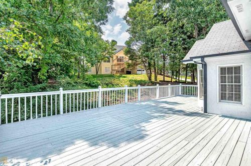 701 Deerwood Dr, Stockbridge GA  30281-6321 exterior