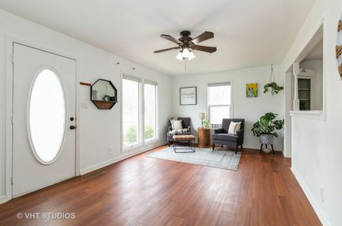 129 4th Ave, Mokena, IL 60451-1711