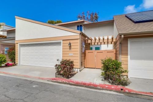 4036 Caminito Espejo, San Diego, CA 92107-1521