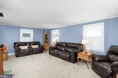 164 Churchill Ave, Trenton NJ 08610-3501 exterior