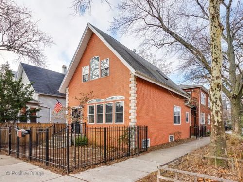 2152 Campbell Ave, Chicago IL  60647-4150 exterior