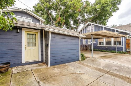 1404 Forest Park Blvd, Fort Worth TX  76110-1159 exterior