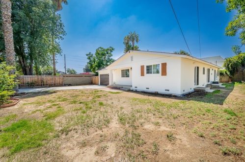 4608 Hedrick Ave, Riverside CA  92505-1433 exterior