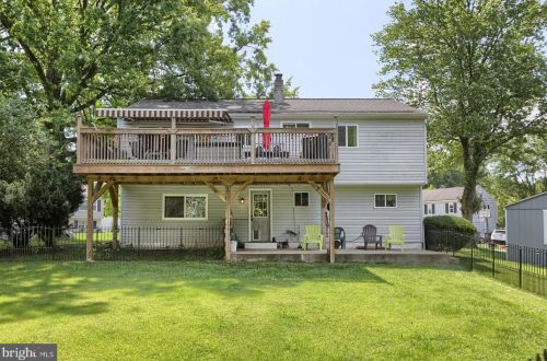 1501 Robert Rd, Lancaster PA  17601-5632 exterior