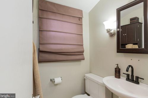 940 Rolridge Ave, Lancaster PA  17603 exterior