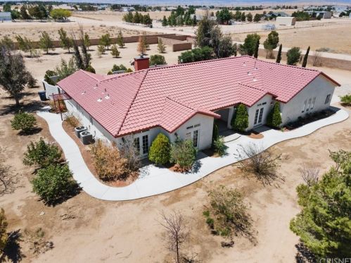 8344 Avenue, Lancaster, CA 93536-8787