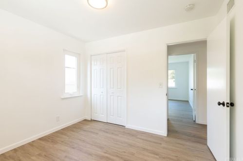 609 Kenmore St, Anaheim CA  92804-3209 exterior