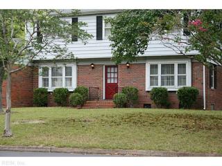 4508 Hunters Point Dr, Portsmouth, VA 23703-2220