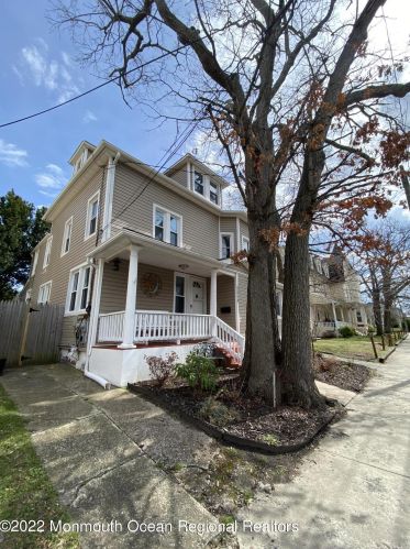 1204 Emory St, Tinton Falls NJ 07712-6026 exterior