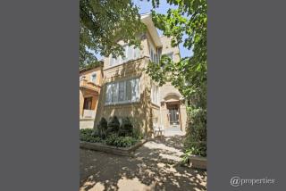 2254 Walton St, Chicago, IL 60622-4815