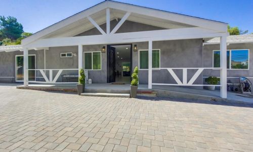 1863 Dehesa Rd, El Cajon, CA 92019-2636
