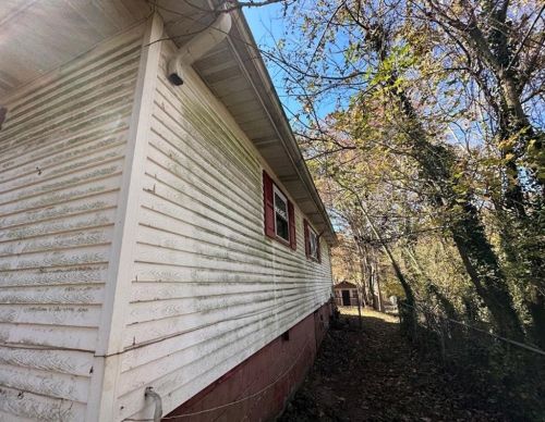 875 Hall St, Atlanta GA  30318-4712 exterior