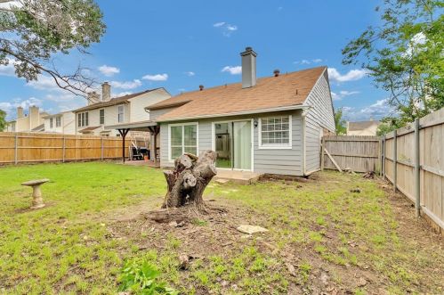 2533 Creekwood Ln, Fort Worth TX  76123-1111 exterior