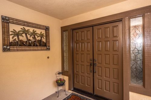 1098 Rexford Ln, Anaheim CA  92808-2333 exterior