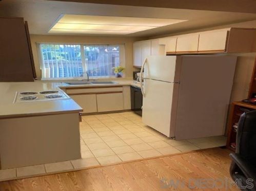 4431 Vision Dr, San Diego, CA 92121-1925
