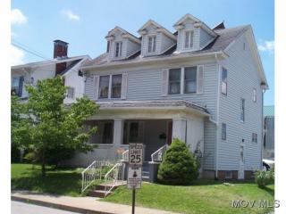 629 Jameson St, Parkersburg, WV 26101-4242