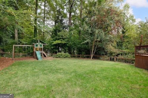 490 Franklin Rd, Atlanta GA  30342-2766 exterior