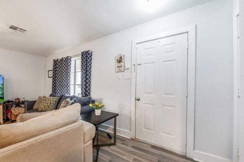 213 Fairfield St, Morgans Point TX 77571-7155 exterior