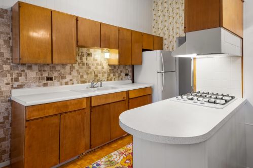 8457 North Ter, Niles IL  60714-2369 exterior