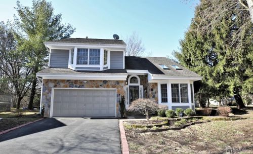 4 Marigold Ct, Princeton, NJ 08540-9414