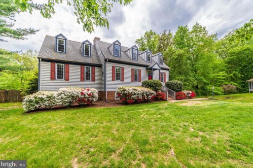 4 Patrick Pl, Fredericksburg, VA 22405-2322
