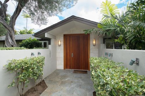 4463 Aukai Ave, Honolulu HI  96816-5209 exterior