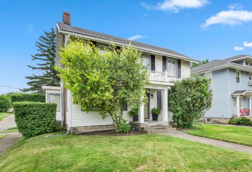 1336 Limestone St, Springfield, OH 45503-3328