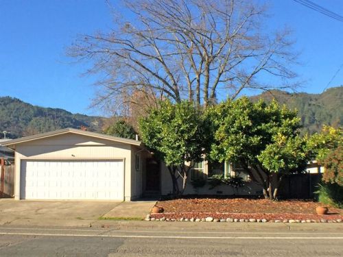 1270 Dora St, Ukiah CA  95482-6307 exterior