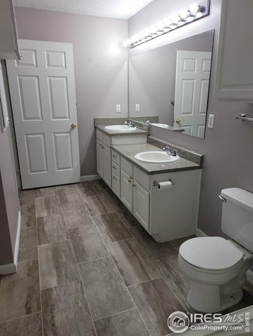 1930 Shamrock Dr, Broomfield CO exterior