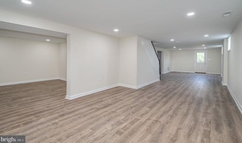 201 Pointfield Dr, Harpers Ferry WV 25425-5173 exterior