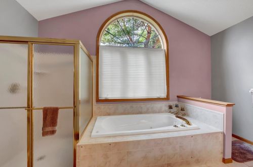 731 Heron Ave, Saint Paul MN  55128-5384 exterior