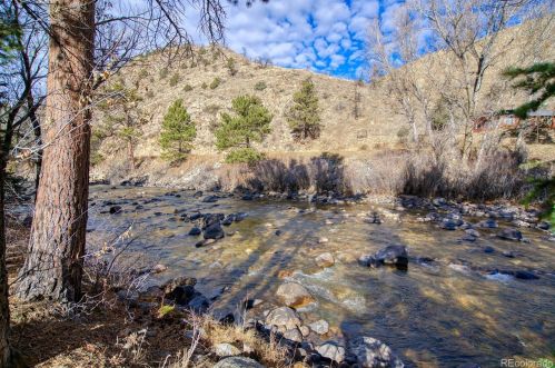 236 Rustic Rd, Bellvue CO 80512-9314 exterior