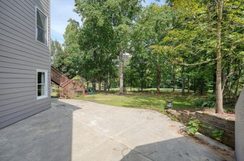 506 Chestnut Walk, Holly Springs GA  30114-7748 exterior