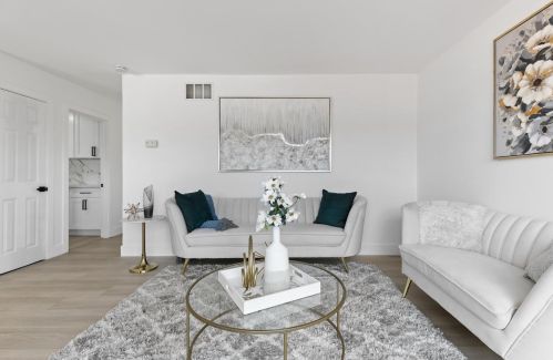 809 Alvarado Ave, Sunnyvale CA  94085-3403 exterior
