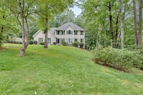 4502 Holly Forest Dr, Gainesville GA  30507-8897 exterior