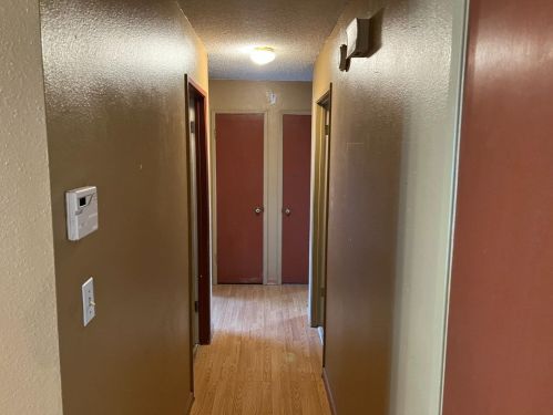 470 Clark St, Turlock CA 95380-5876 exterior