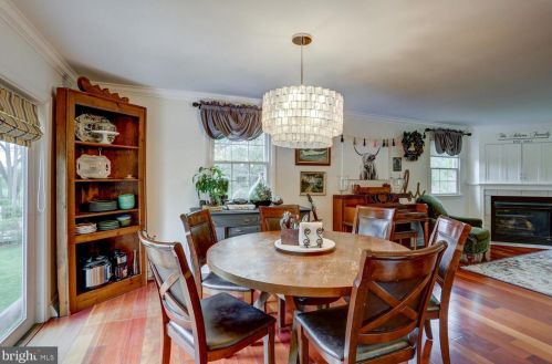 2502 Saddle Dr, Lancaster PA  17601-4827 exterior