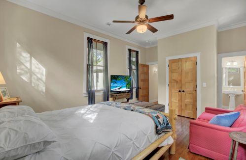 4637 Lazy Creek Ln, Wadmalaw Is SC  29487-7066 exterior