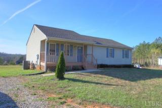 1904 Angel Pl, Huddleston, VA 24104-4176
