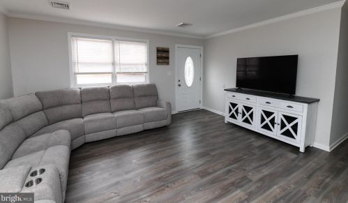 10 Morrison Dr, Erial, NJ 08081-9533