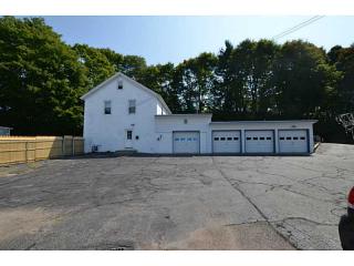 53 Pleasant St, Westerly, RI 02891-1617