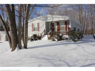 12 Buttercup Cir, Auburn, ME 04210-6461