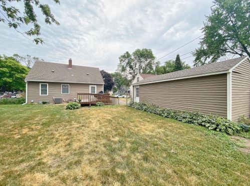 1891 Barclay St, Saint Paul MN  55109-4440 exterior