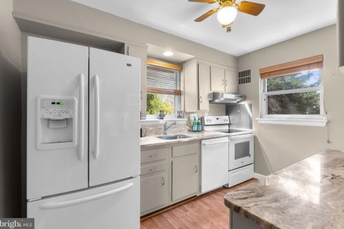 2202 Dennis Ave, Silver Spring MD  20902-4147 exterior