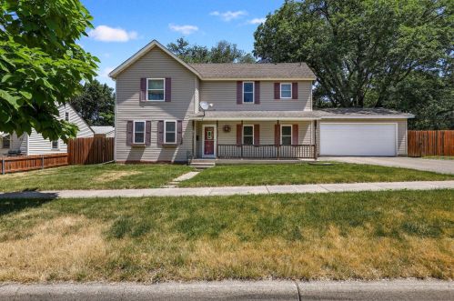 329 Market St, Prior Lake, MN 55379-1555