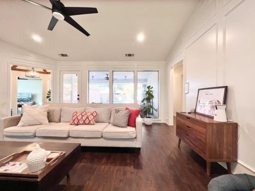 2225 Ridgewood, Carrollton TX  75006-1905 exterior