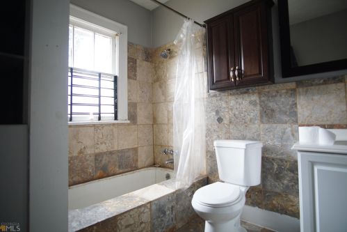 1443 Beatie Ave, Atlanta GA  30310-4337 exterior