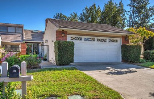 12 Gumwood, Irvine, CA 92612-2352