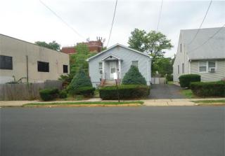 95 Correja Ave, Iselin, NJ 08830-1637