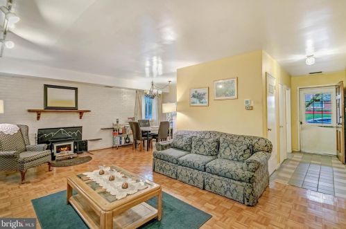 1113 Navahoe Dr, Silver Spring MD 20903-3338 exterior